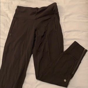 Lululemon black joggers!